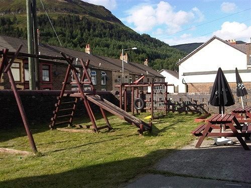 The Hendrewen Hotel Treorchy Kültér fotó